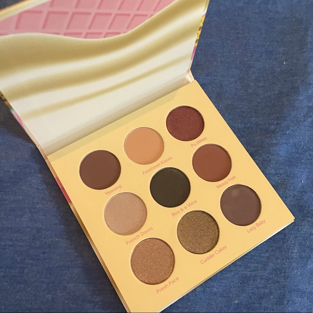 Beauty Bakerie Breakfast in Bed Eyeshadow Palette